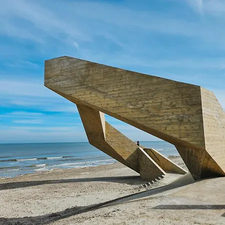 Lägenhet Sealor, Zonnig Met Ruim Terras De Panne