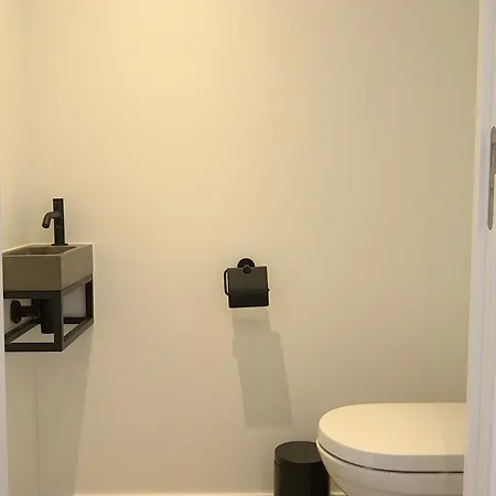 Sealor, Zonnig Met Ruim Terras Lägenhet De Panne